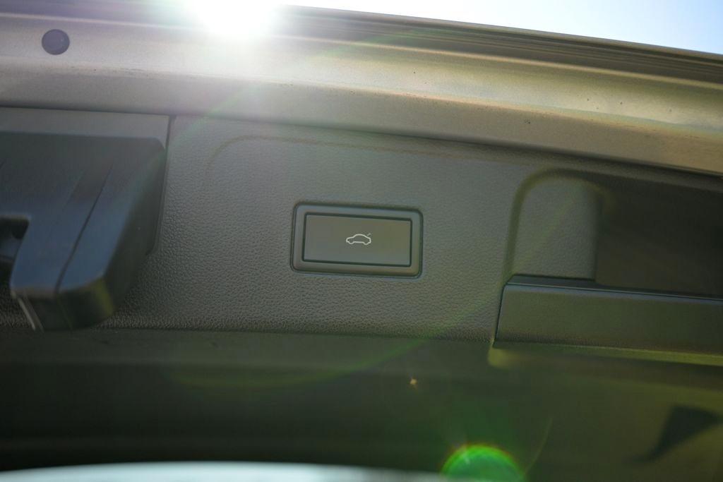 Volkswagen Atlas 3.6L V6 SEL Premium R-Line 4MOTION 2022