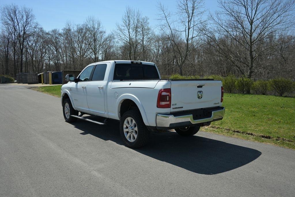 RAM 2500 Laramie 4x4 Crew Cab 6'4" Box 2019