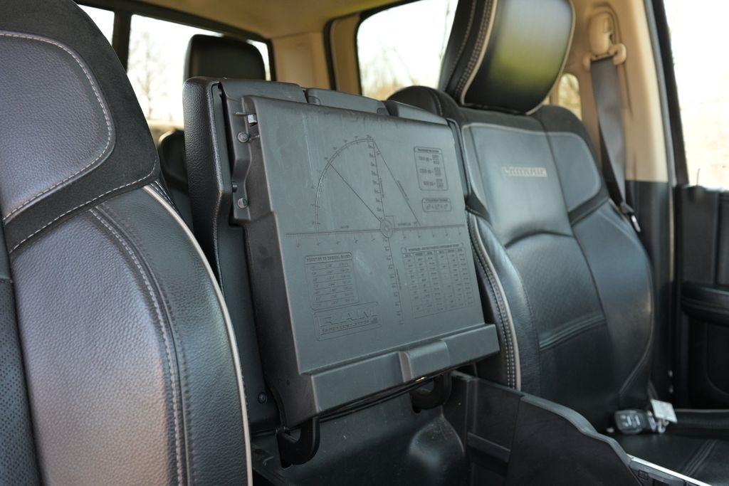 RAM 2500 Laramie 4x4 Crew Cab 6'4" Box 2019