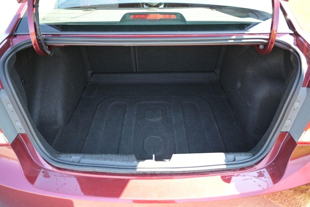 Chevrolet Cruze Limited 4dr Sdn Auto LT w/1LT 2016