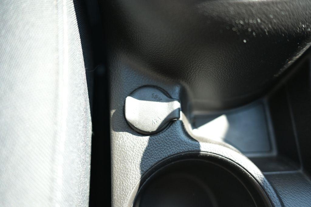 Chevrolet Cruze Limited 4dr Sdn Auto LT w/1LT 2016