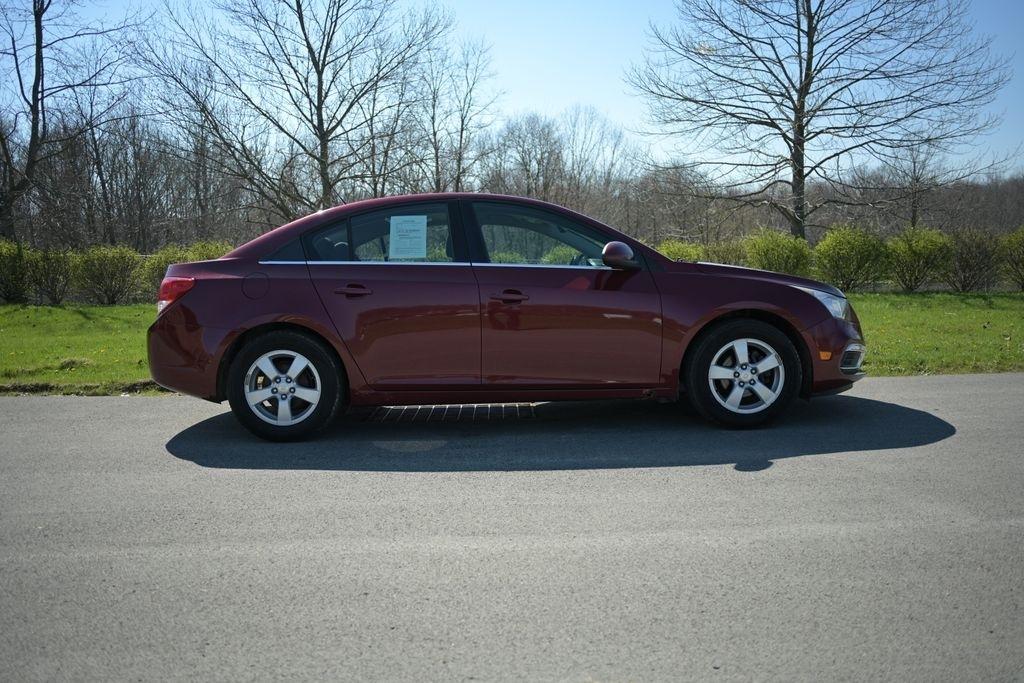 Chevrolet Cruze Limited 4dr Sdn Auto LT w/1LT 2016