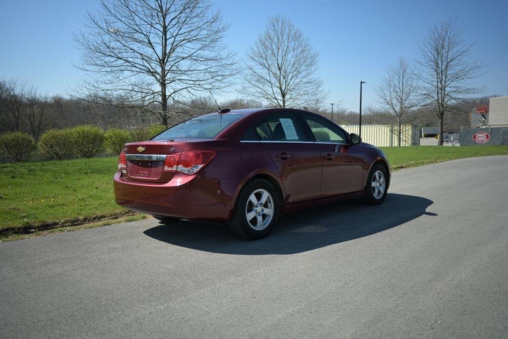 Chevrolet Cruze Limited 4dr Sdn Auto LT w/1LT 2016
