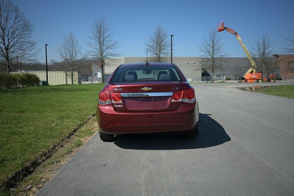 Chevrolet Cruze Limited 4dr Sdn Auto LT w/1LT 2016