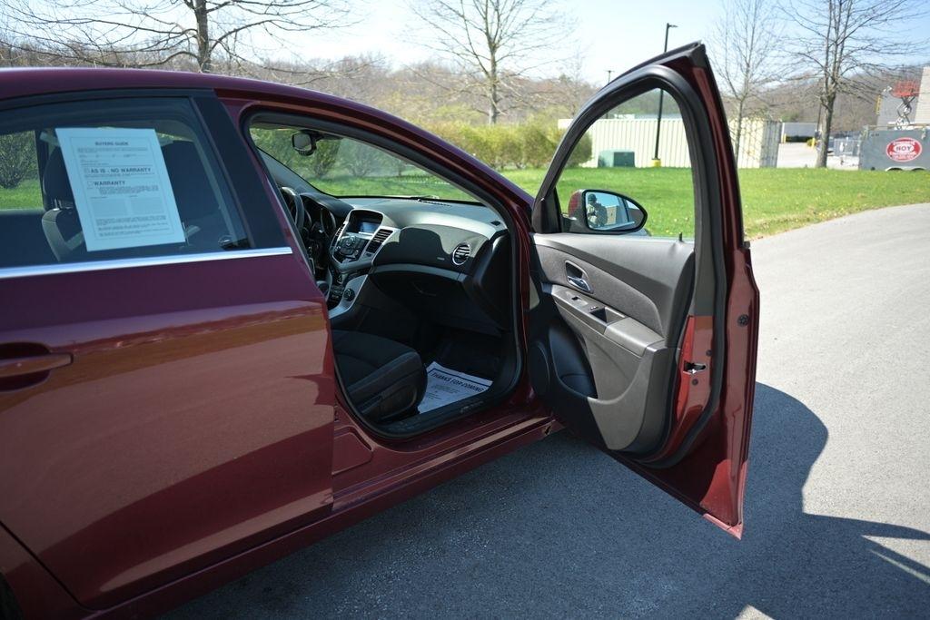 Chevrolet Cruze Limited 4dr Sdn Auto LT w/1LT 2016