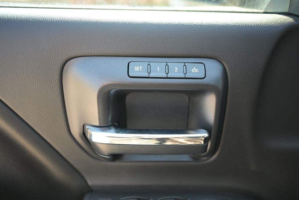 GMC Sierra 1500 4WD Crew Cab 143.5" SLT 2014