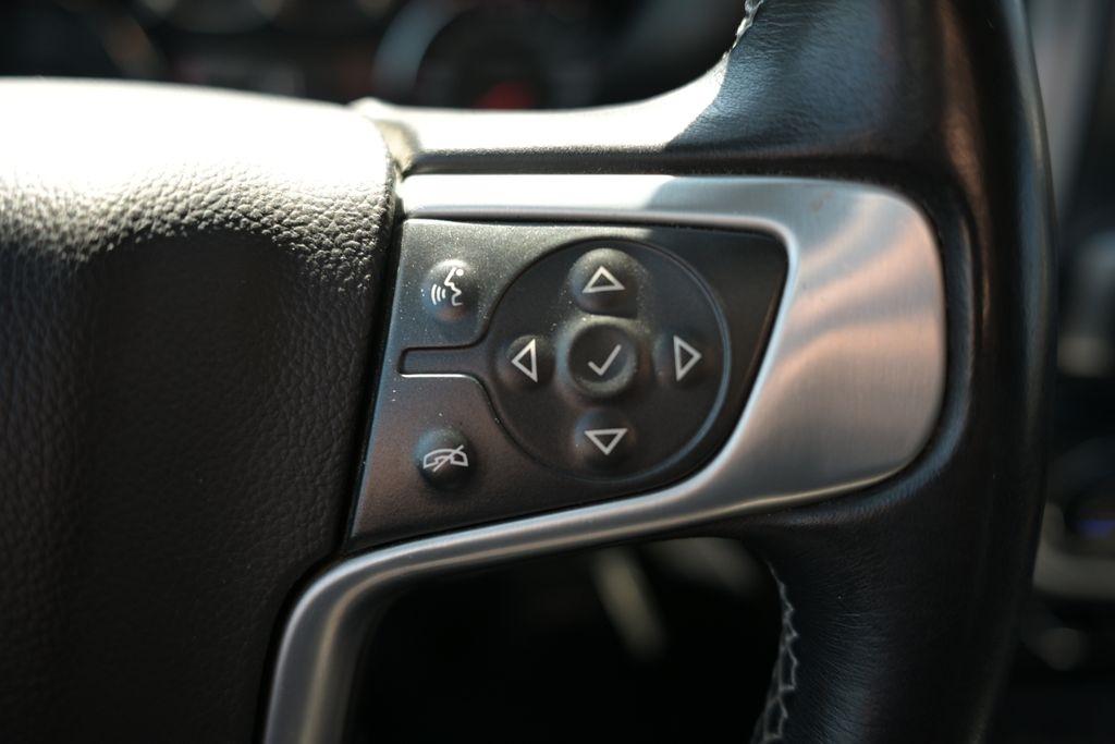 GMC Sierra 1500 4WD Crew Cab 143.5" SLT 2014