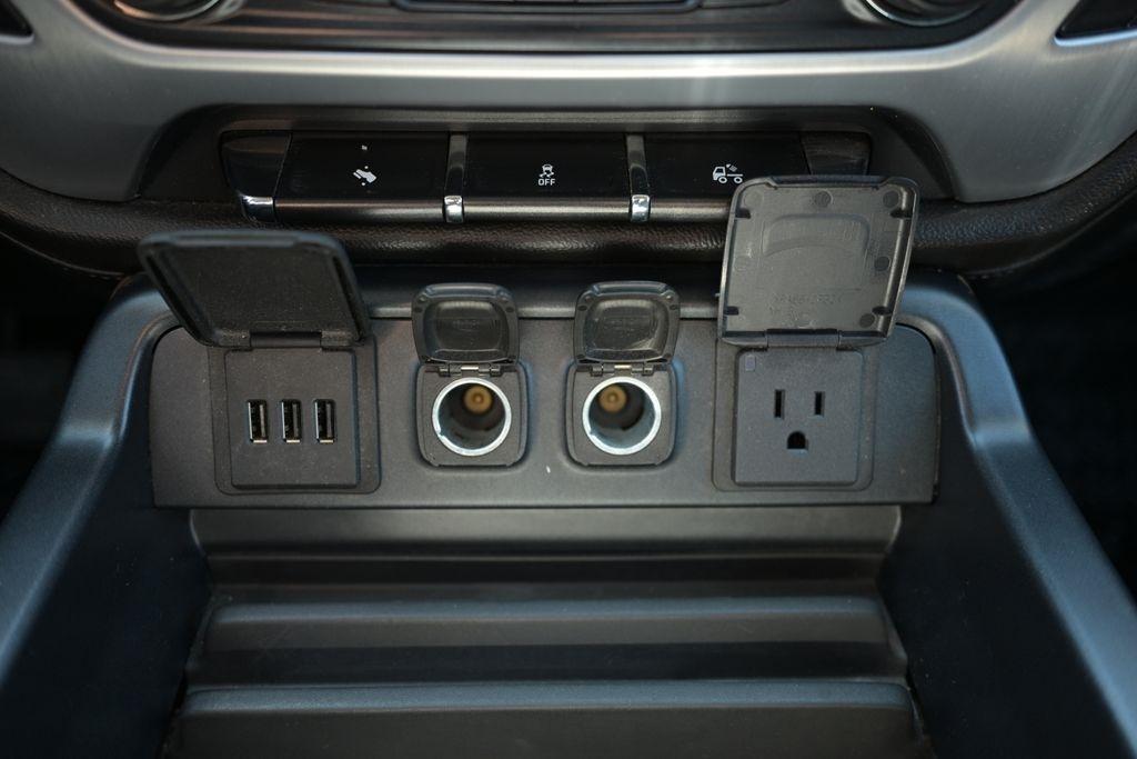 GMC Sierra 1500 4WD Crew Cab 143.5" SLT 2014