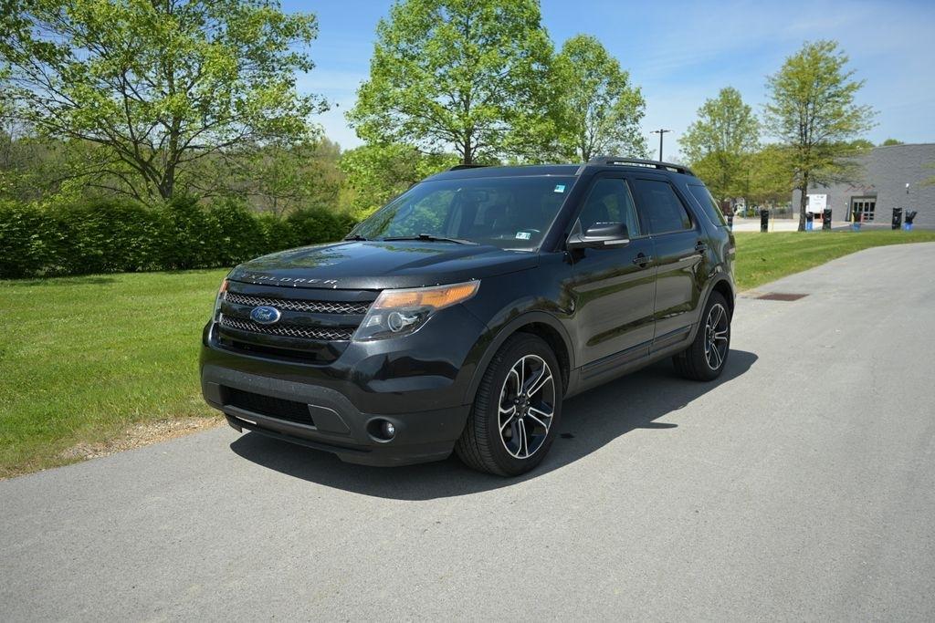2015 Ford Explorer Sport 4x4's photo