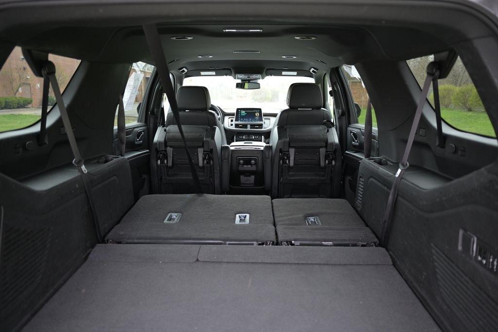 Chevrolet Suburban 4WD 4dr Premier 2023