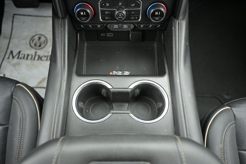 Chevrolet Suburban 4WD 4dr Premier 2023