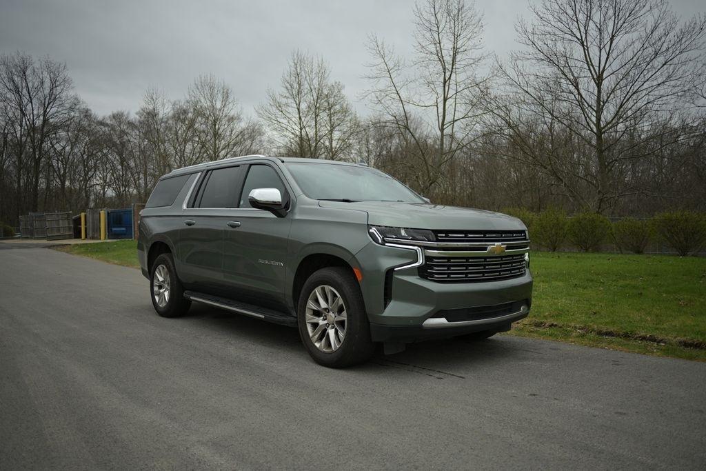 Chevrolet Suburban 4WD 4dr Premier 2023