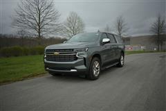 2023 Chevrolet Suburban 