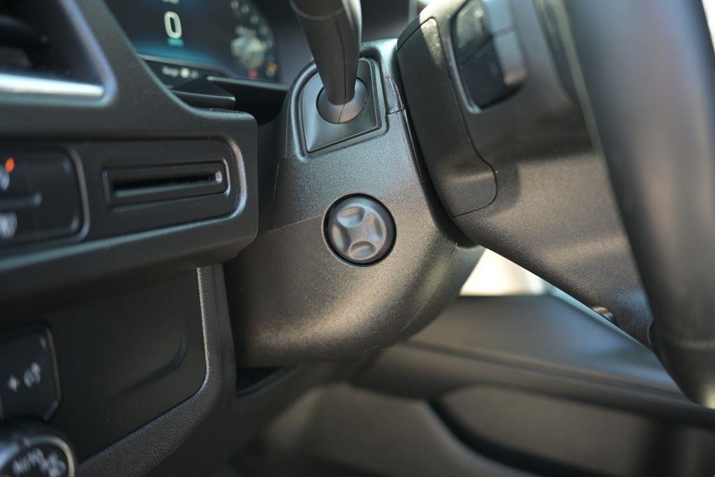 Chevrolet Tahoe 4WD 4dr Z71 2023