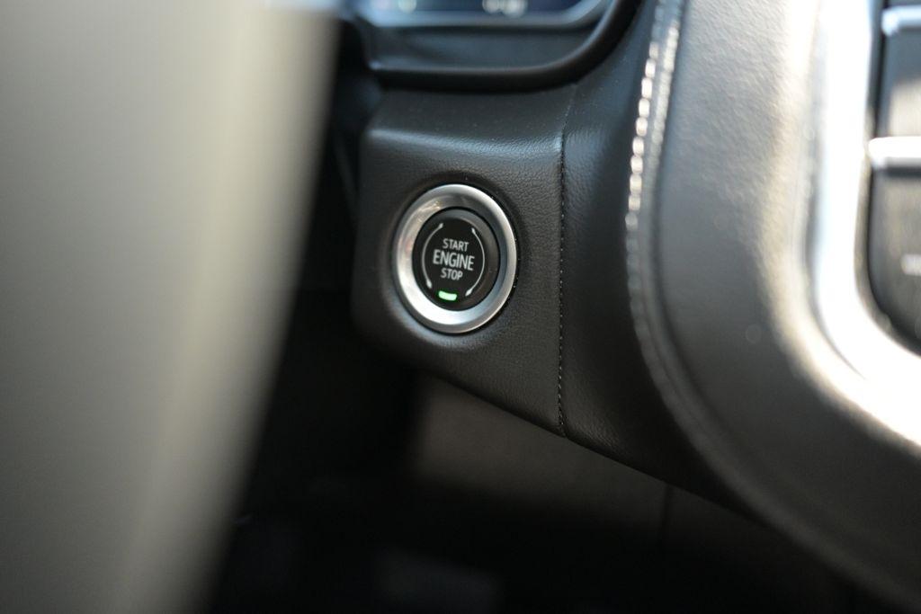 Chevrolet Tahoe 4WD 4dr Z71 2023