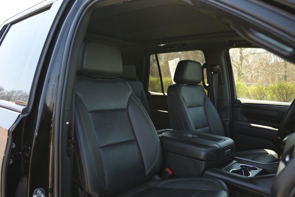 Chevrolet Tahoe 4WD 4dr Z71 2023