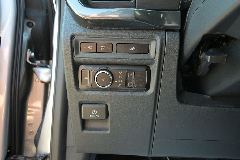Ford F-150 King Ranch 4WD SuperCrew 5.5' Box 2023