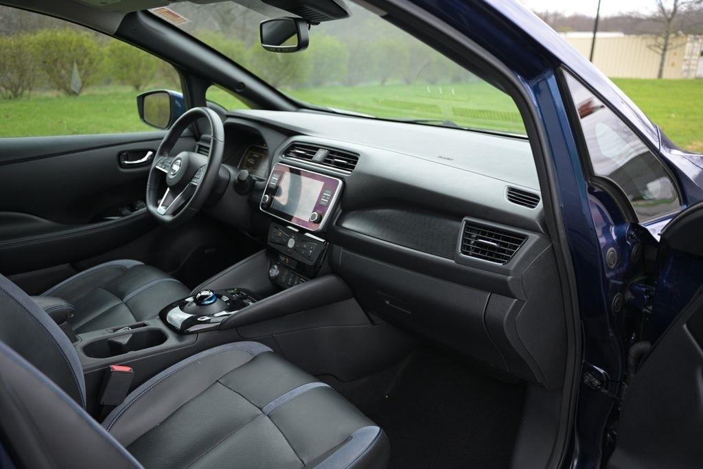 Nissan Leaf SL PLUS Hatchback 2020