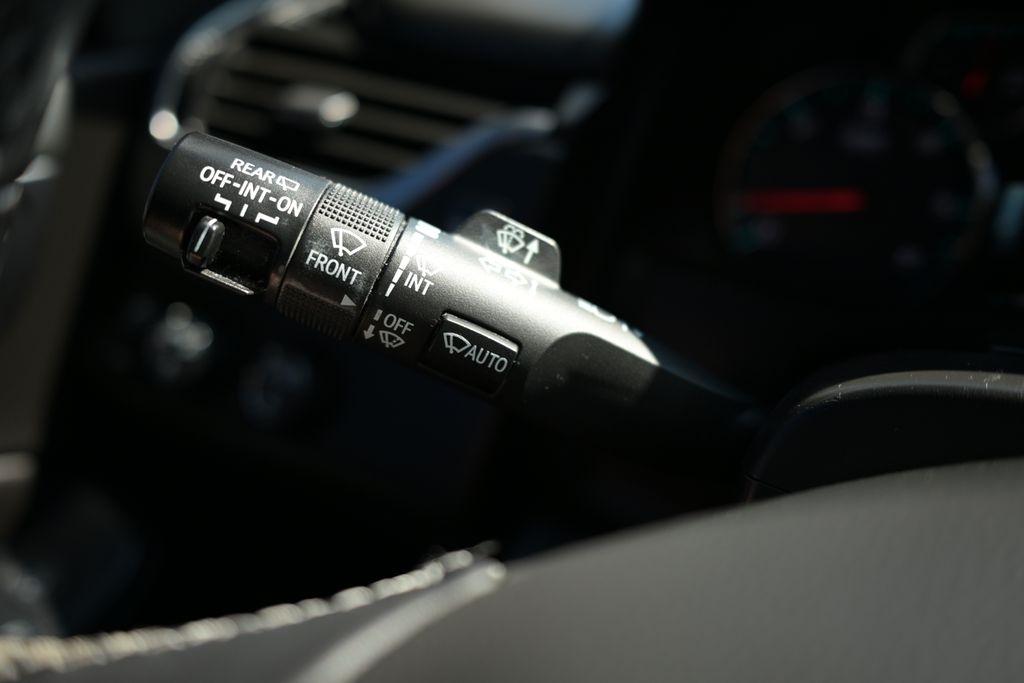 Chevrolet Tahoe 4WD 4dr LT 2019