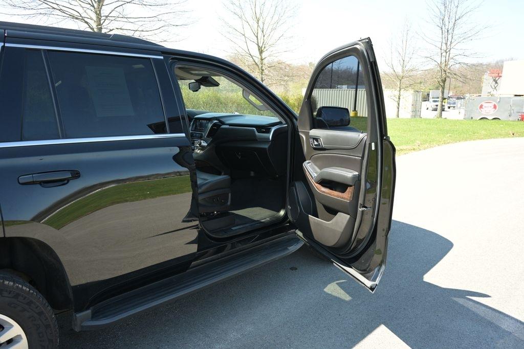 Chevrolet Tahoe 4WD 4dr LT 2019