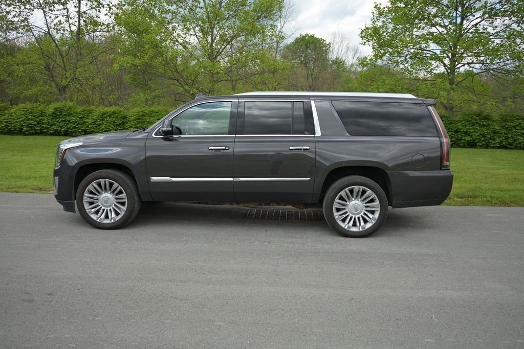 Cadillac Escalade ESV 4WD 4dr Platinum 2015