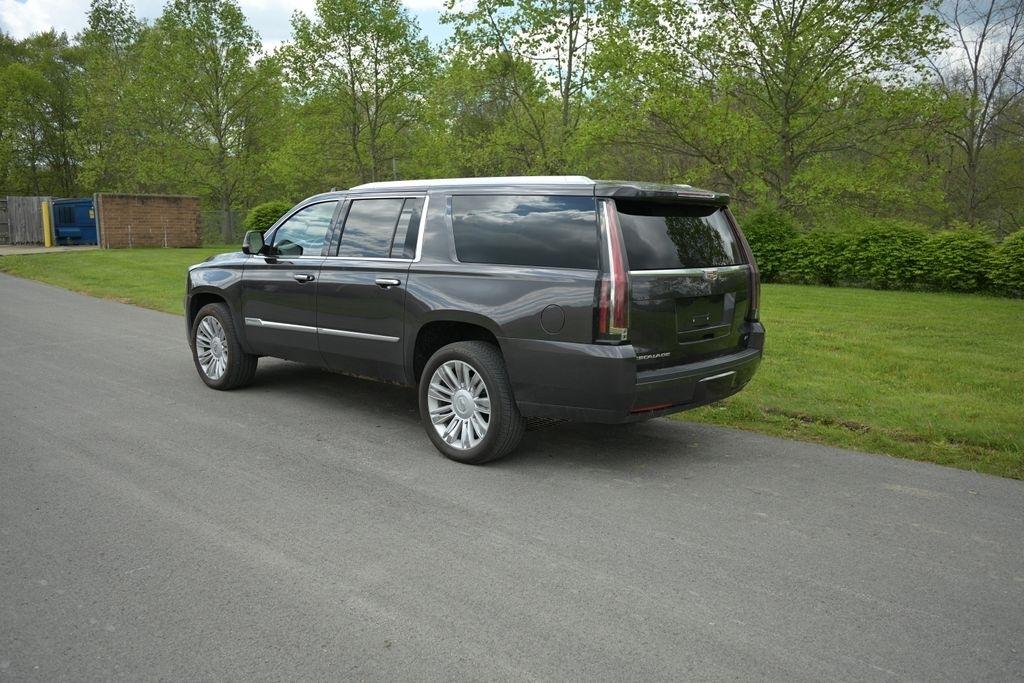 Cadillac Escalade ESV 4WD 4dr Platinum 2015
