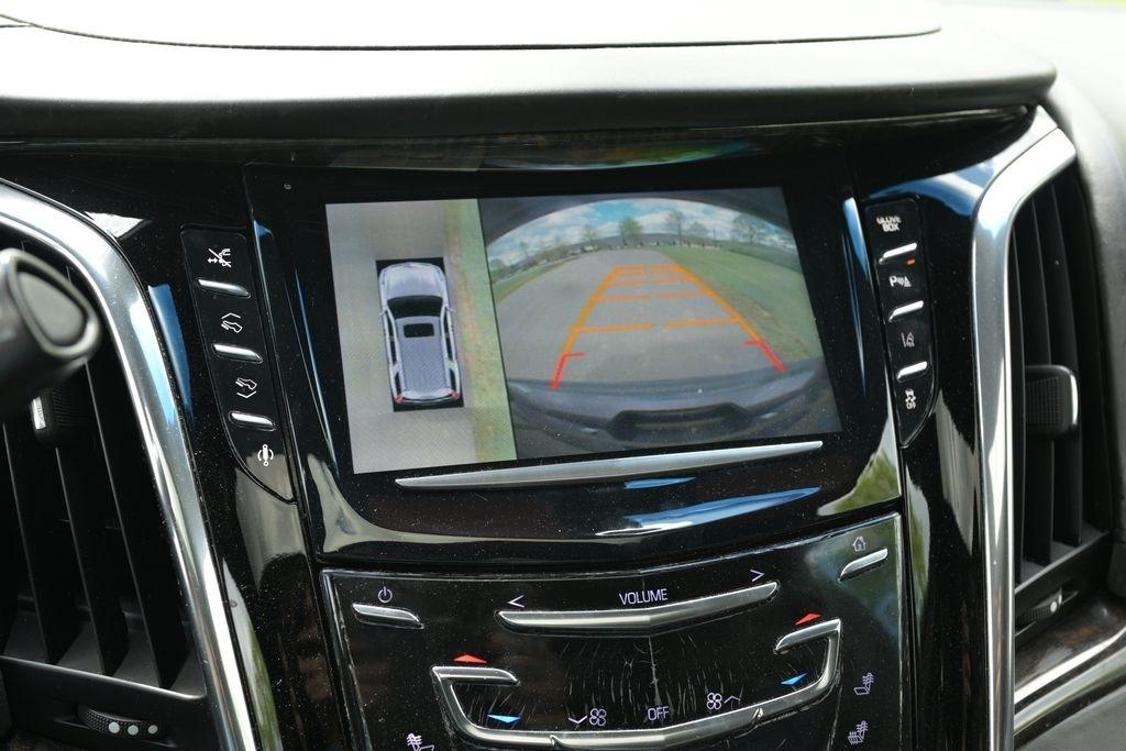 Cadillac Escalade ESV 4WD 4dr Platinum 2015