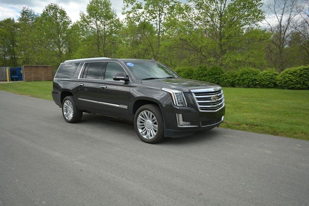 Cadillac Escalade ESV 4WD 4dr Platinum 2015