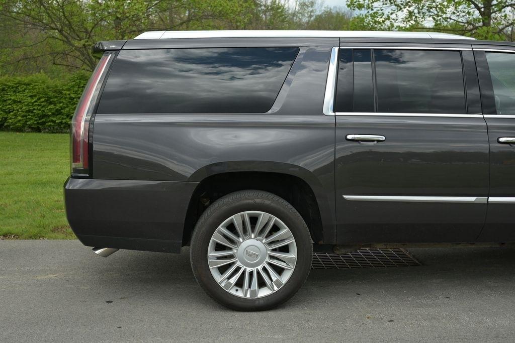 Cadillac Escalade ESV 4WD 4dr Platinum 2015