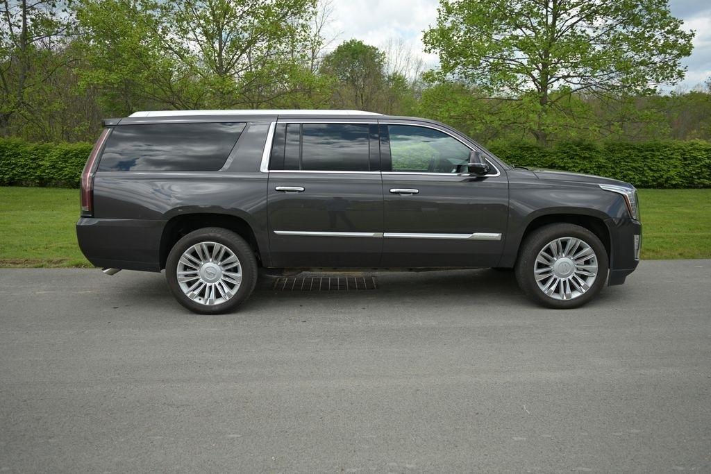 Cadillac Escalade ESV 4WD 4dr Platinum 2015
