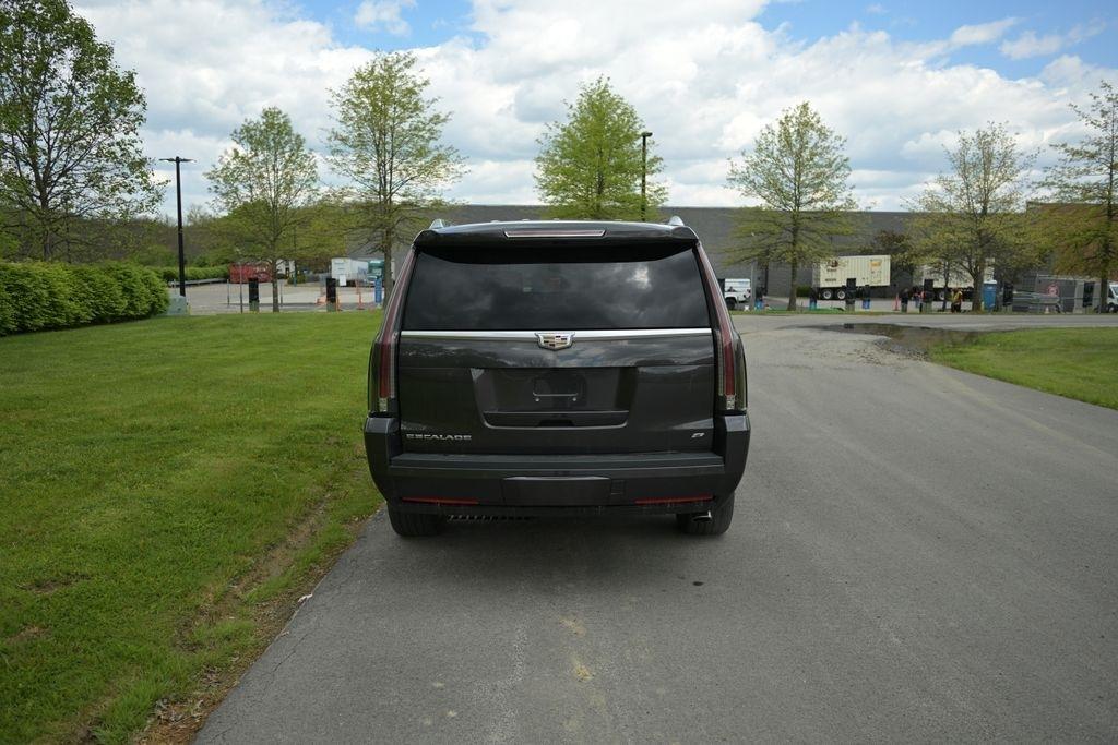 Cadillac Escalade ESV 4WD 4dr Platinum 2015