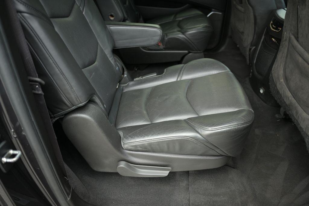Cadillac Escalade ESV 4WD 4dr Platinum 2015
