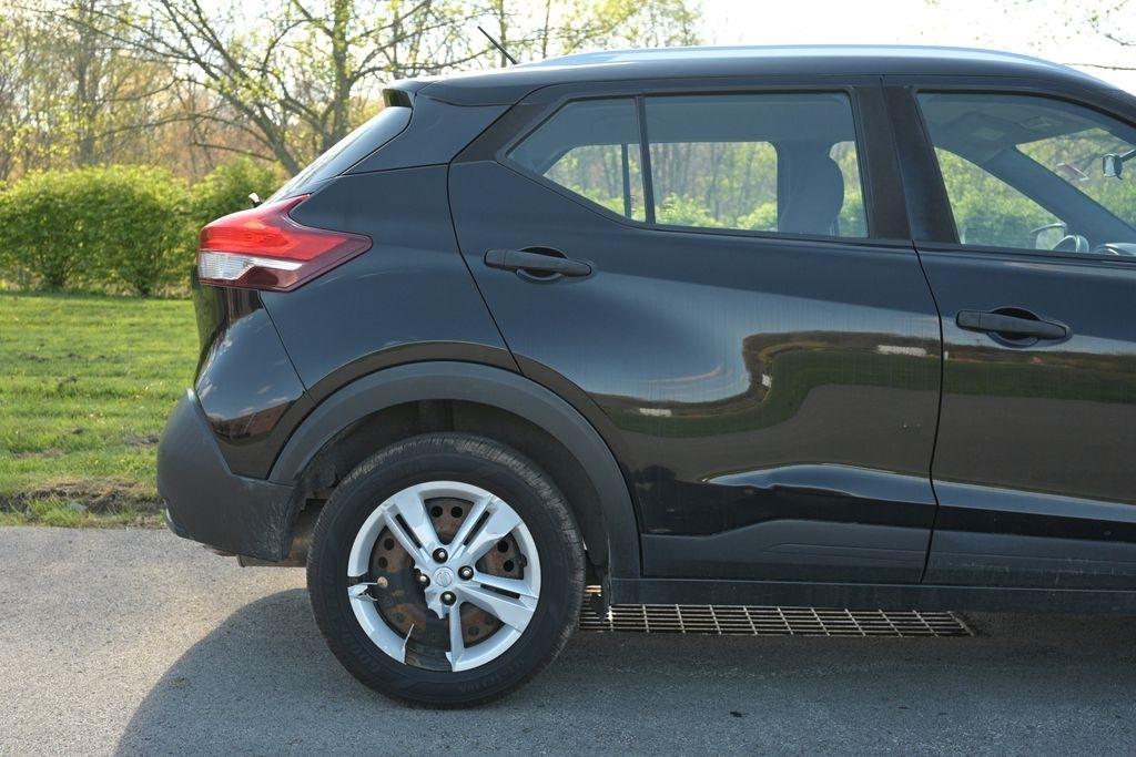 Nissan Kicks S FWD 2019
