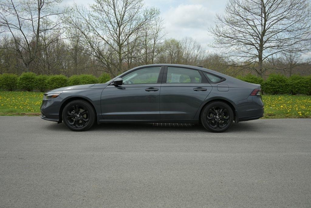 Honda Accord Sedan SE CVT 2025