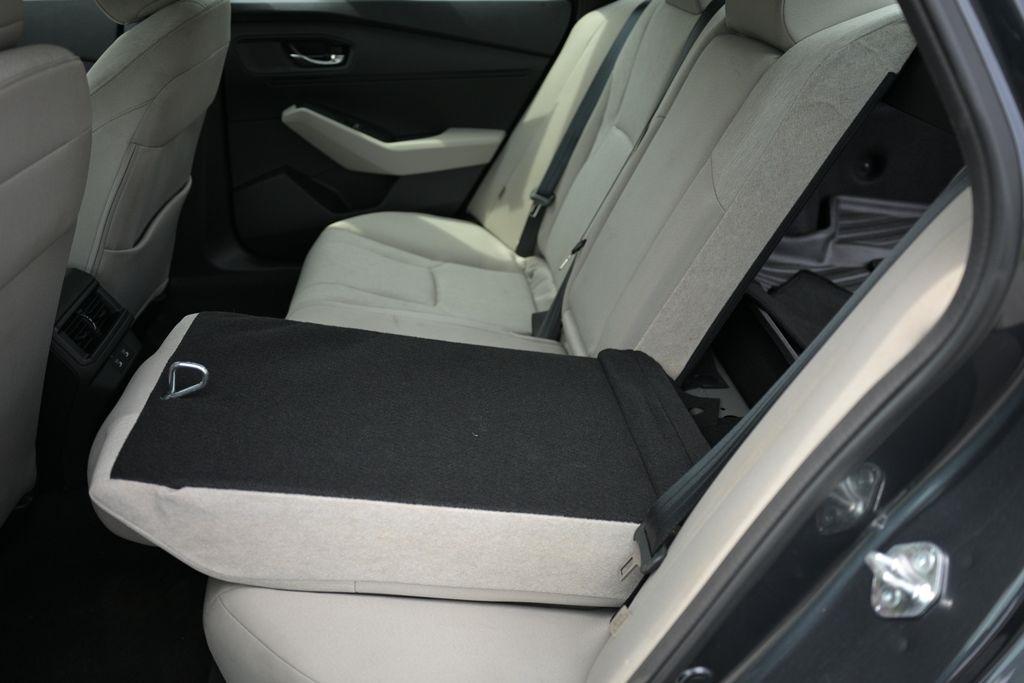 Honda Accord Sedan SE CVT 2025