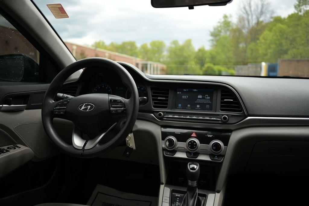 Hyundai Elantra SEL Auto 2019