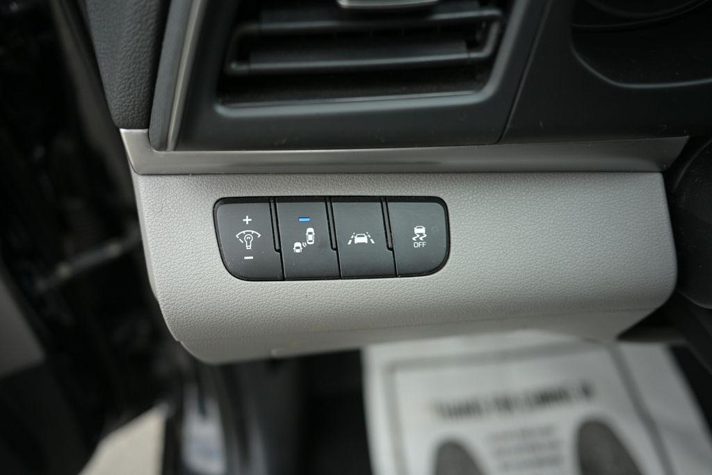 Hyundai Elantra SEL Auto 2019