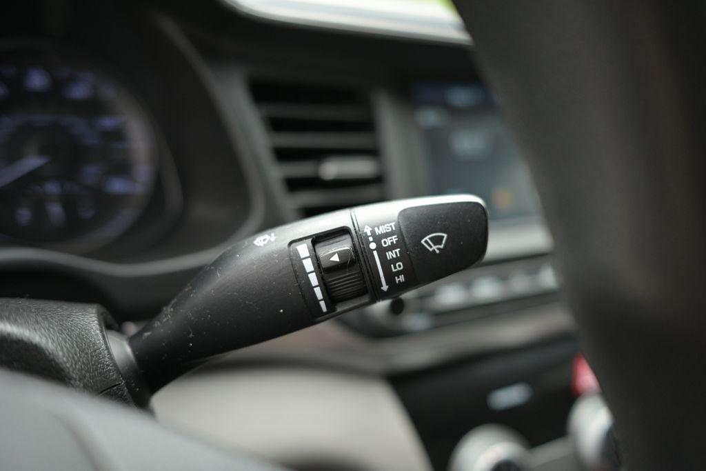 Hyundai Elantra SEL Auto 2019