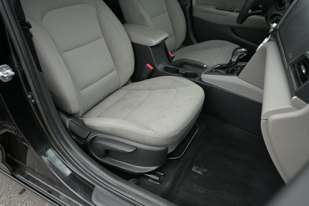 Hyundai Elantra SEL Auto 2019