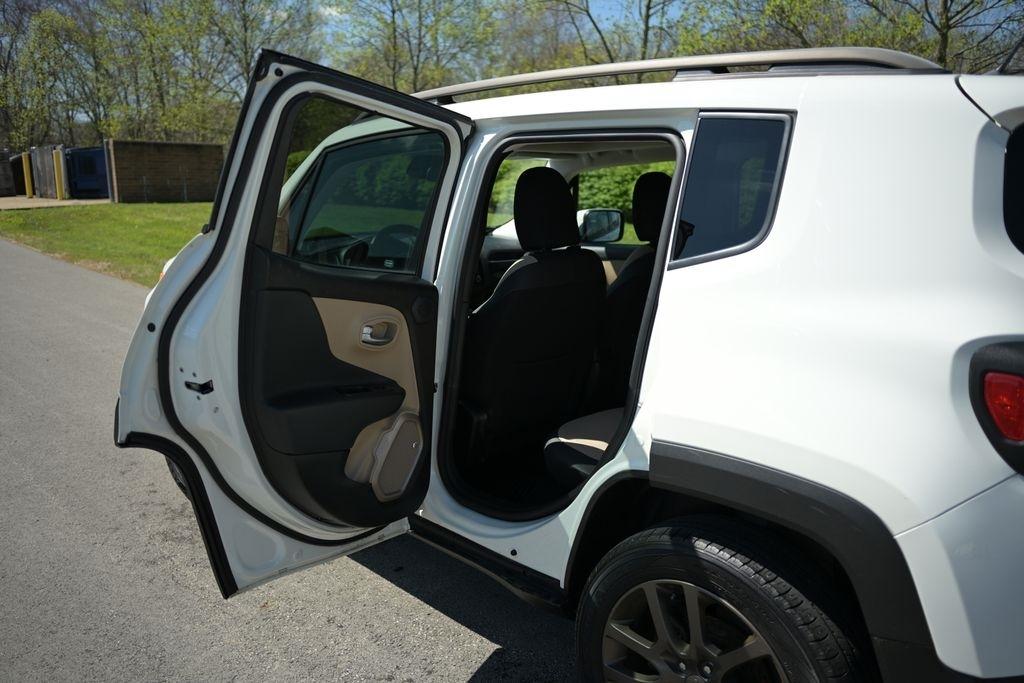 Jeep Renegade 4WD 4dr 75th Anniversary 2016