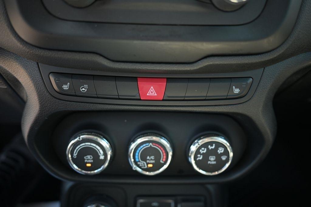 Jeep Renegade 4WD 4dr 75th Anniversary 2016