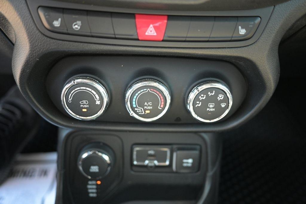 Jeep Renegade 4WD 4dr 75th Anniversary 2016