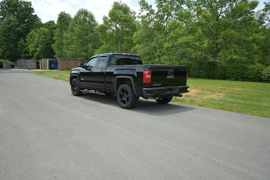 GMC Sierra 1500 4WD Double Cab 143.5" 2017