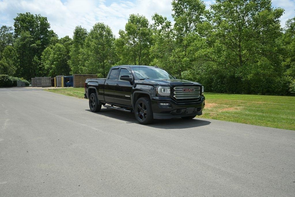 GMC Sierra 1500 4WD Double Cab 143.5" 2017