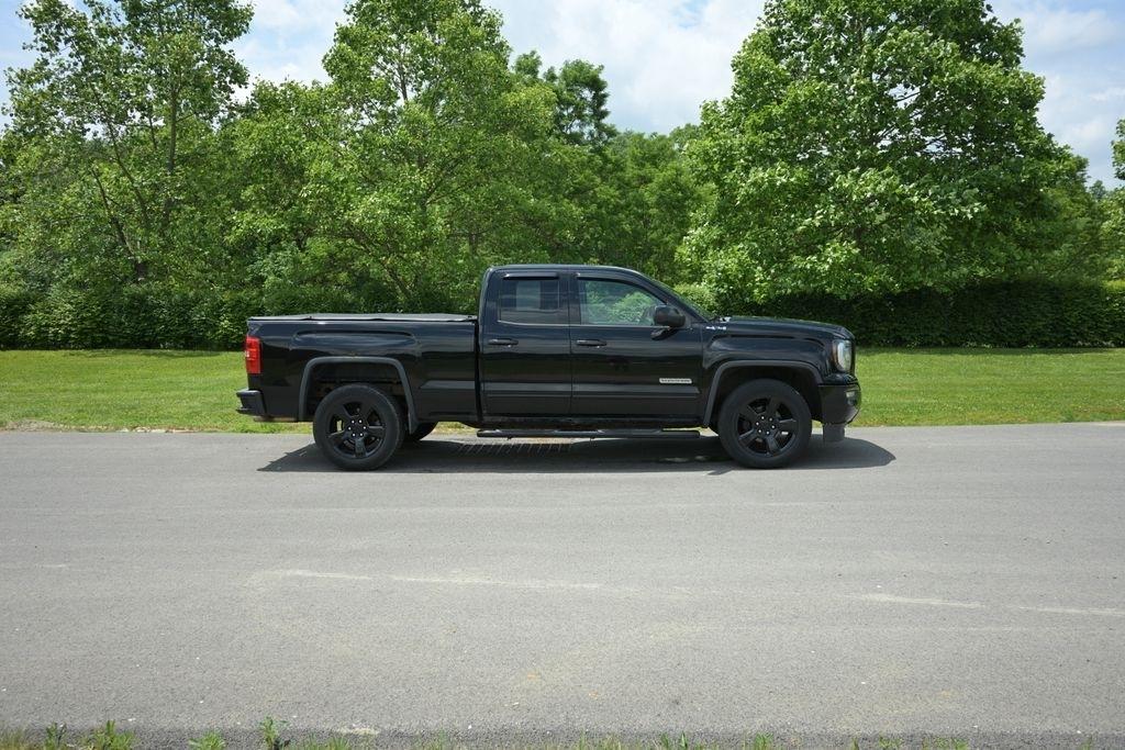 GMC Sierra 1500 4WD Double Cab 143.5" 2017