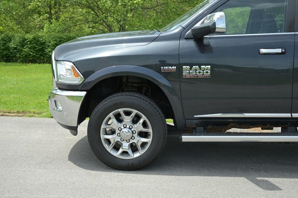 RAM 2500 4WD Crew Cab 149" Longhorn Limited 2016