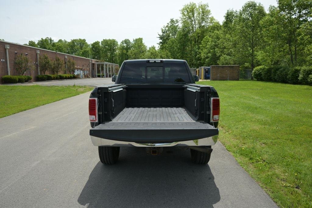 RAM 2500 4WD Crew Cab 149" Longhorn Limited 2016