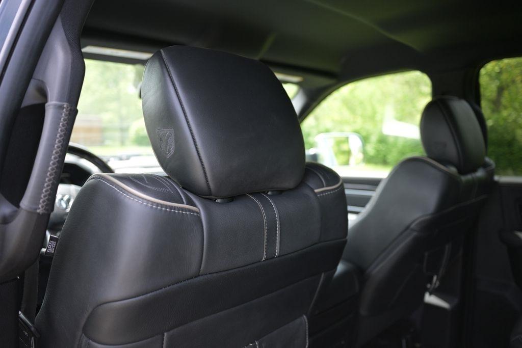 RAM 2500 4WD Crew Cab 149" Longhorn Limited 2016