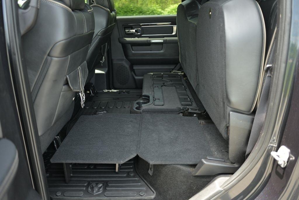 RAM 2500 4WD Crew Cab 149" Longhorn Limited 2016