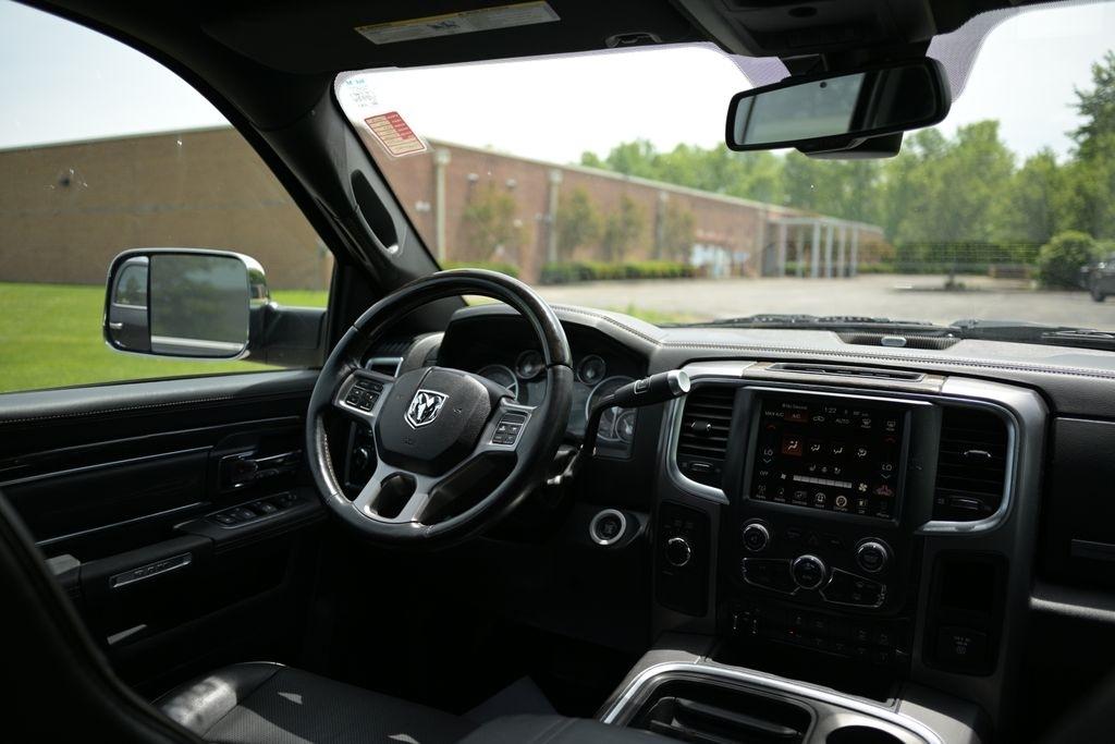 RAM 2500 4WD Crew Cab 149" Longhorn Limited 2016